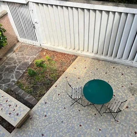 Maison Sur La Front De