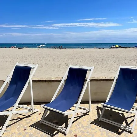 Maison Sur La Plage Front De Mer Holiday home