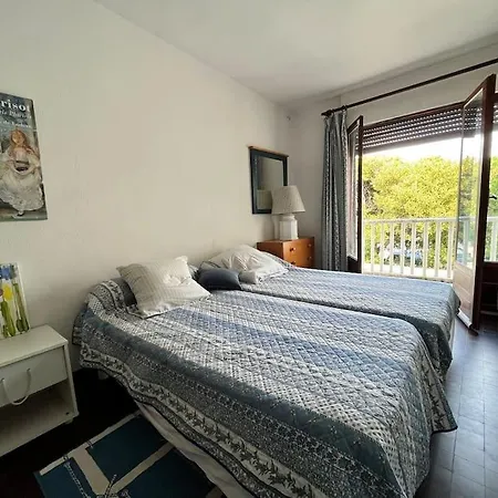 Holiday home Maison Sur La Plage Front De Mer